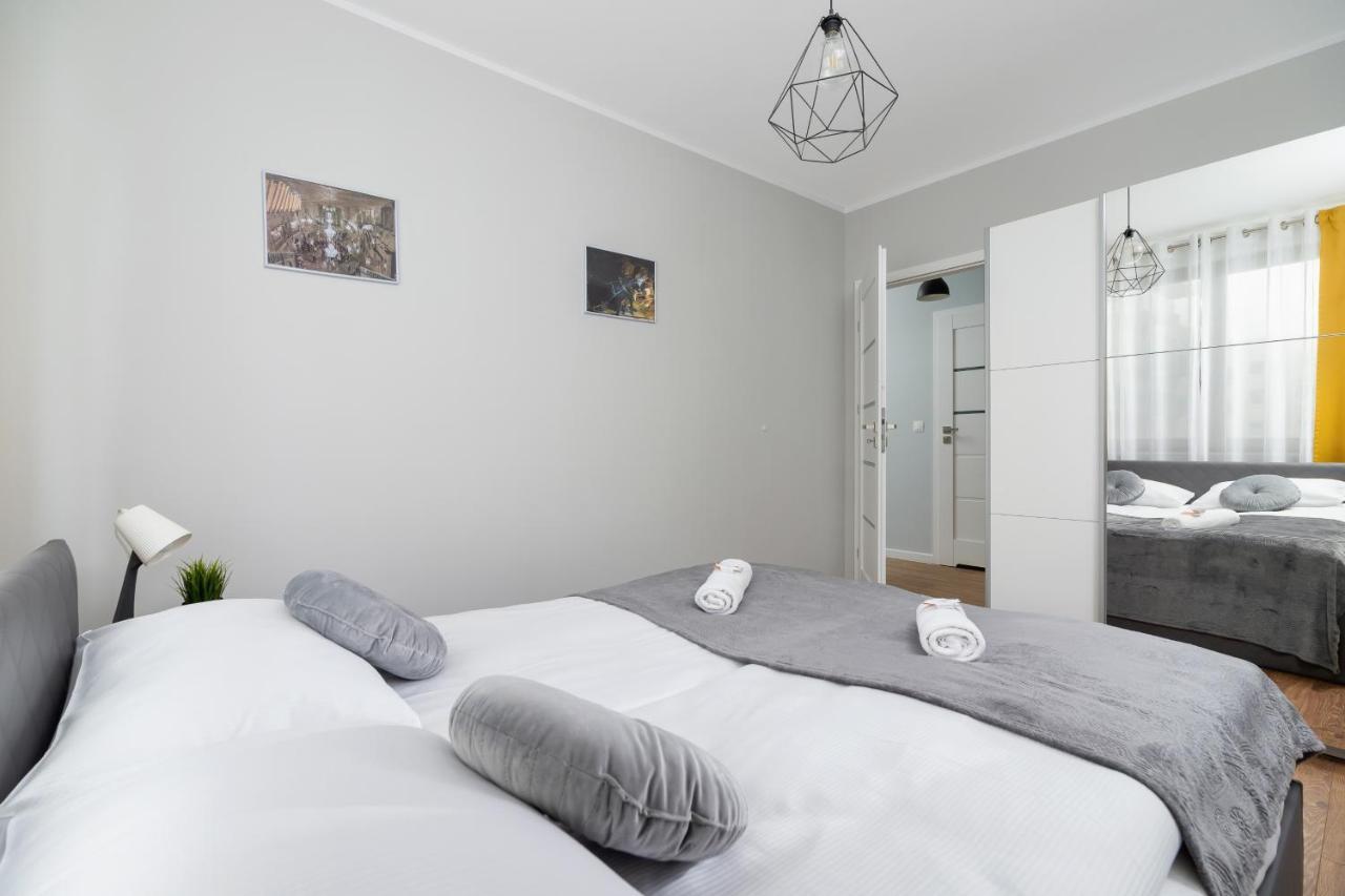 Apartments Cystersow Cracow By Noclegi Renters Krakau Exterior foto